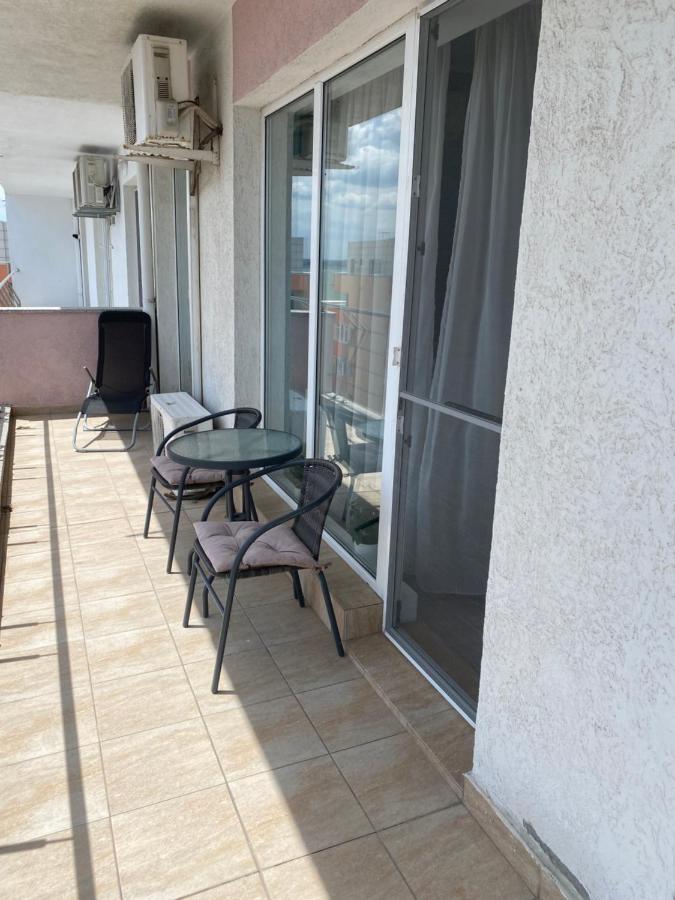 VIRGO Apartaments Summerland Mamaia Bagian luar foto