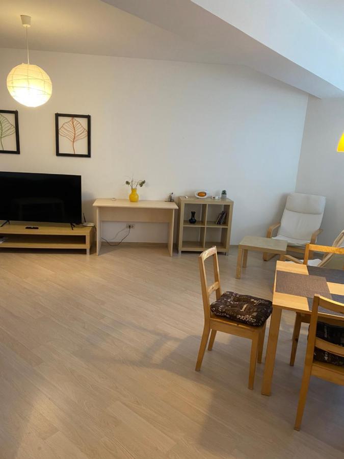 VIRGO Apartaments Summerland Mamaia Bagian luar foto