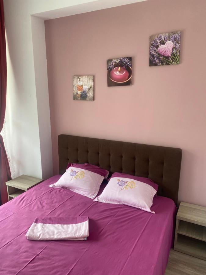VIRGO Apartaments Summerland Mamaia Bagian luar foto