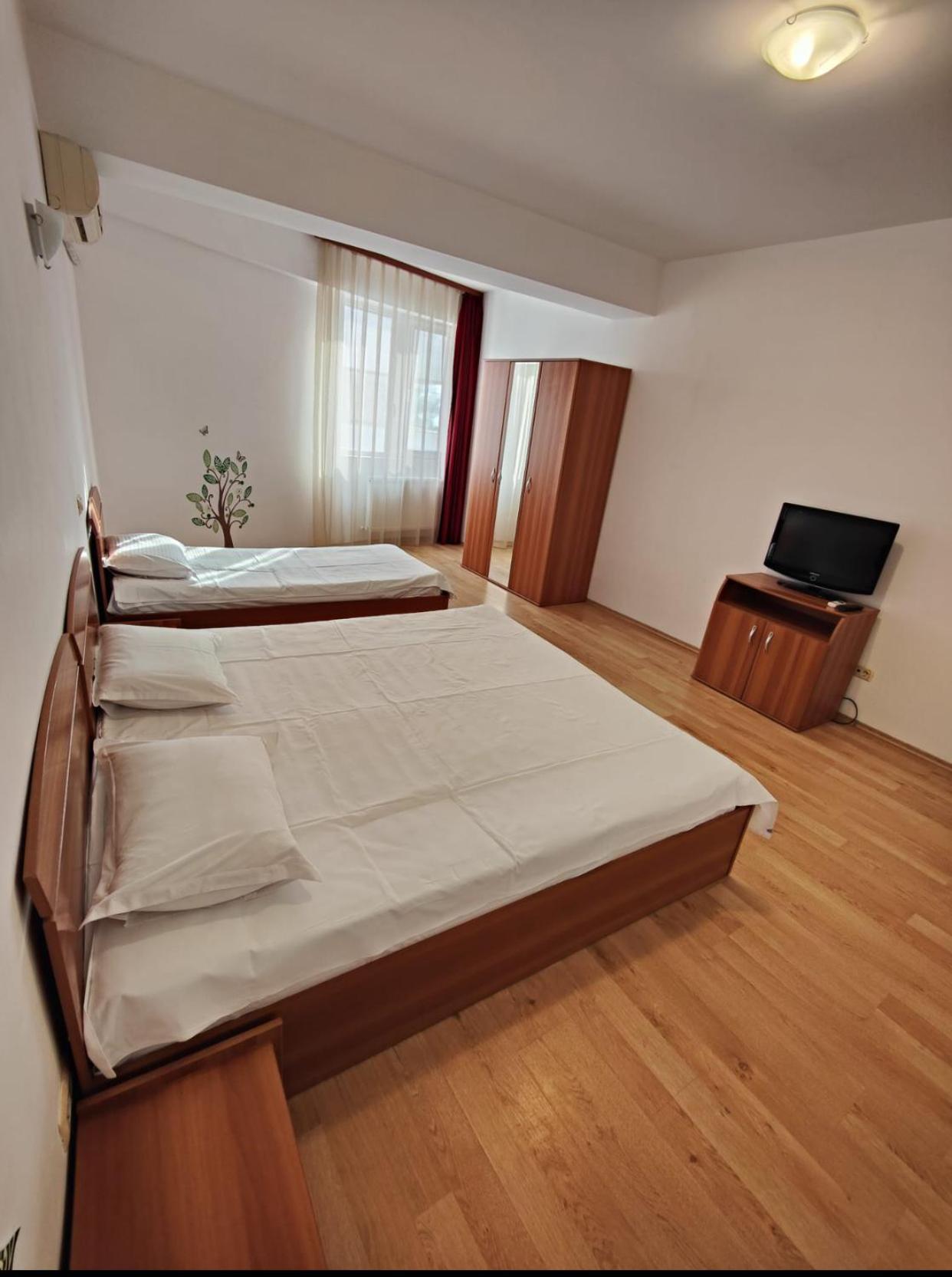 VIRGO Apartaments Summerland Mamaia Bagian luar foto