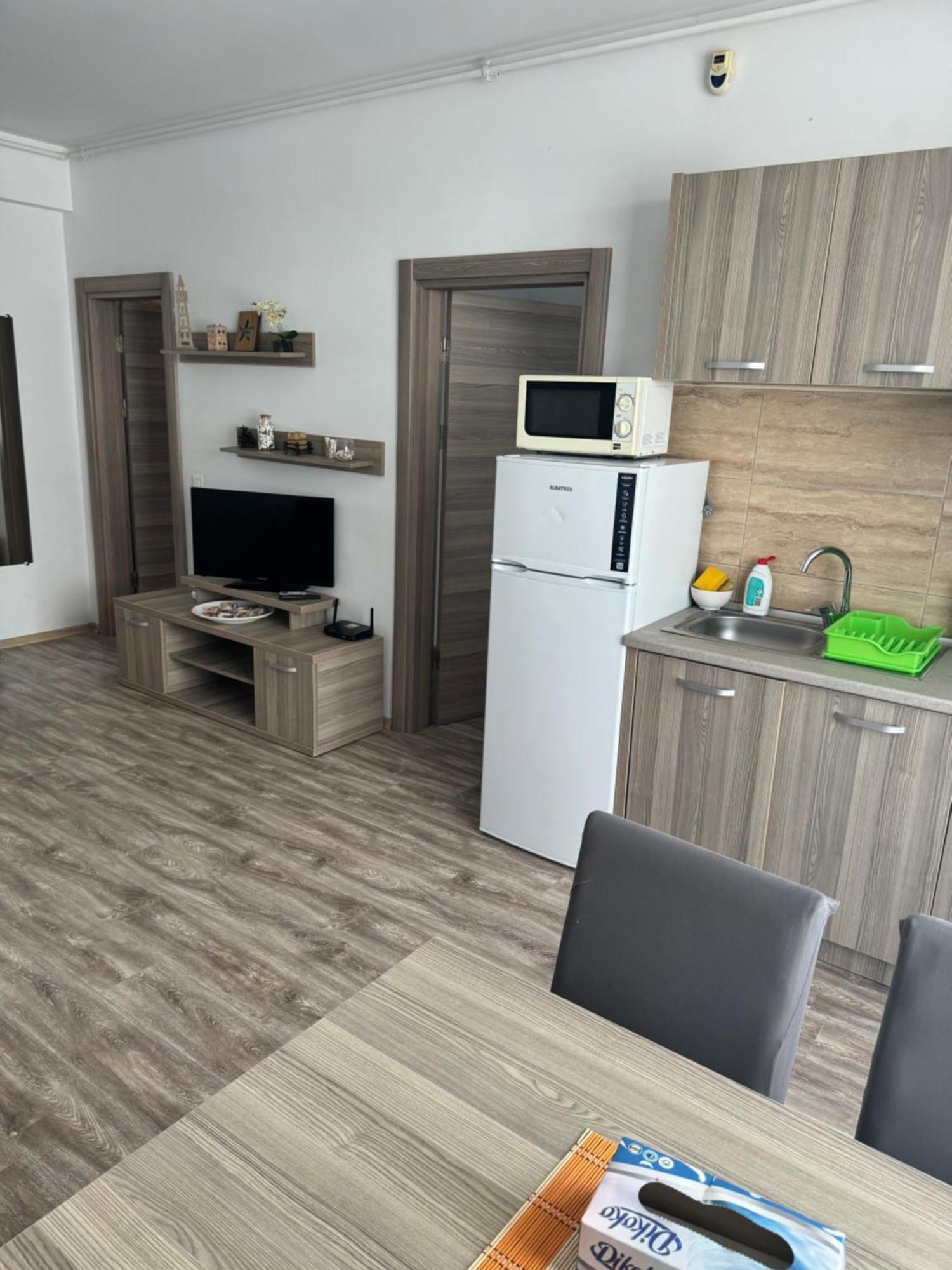 VIRGO Apartaments Summerland Mamaia Bagian luar foto
